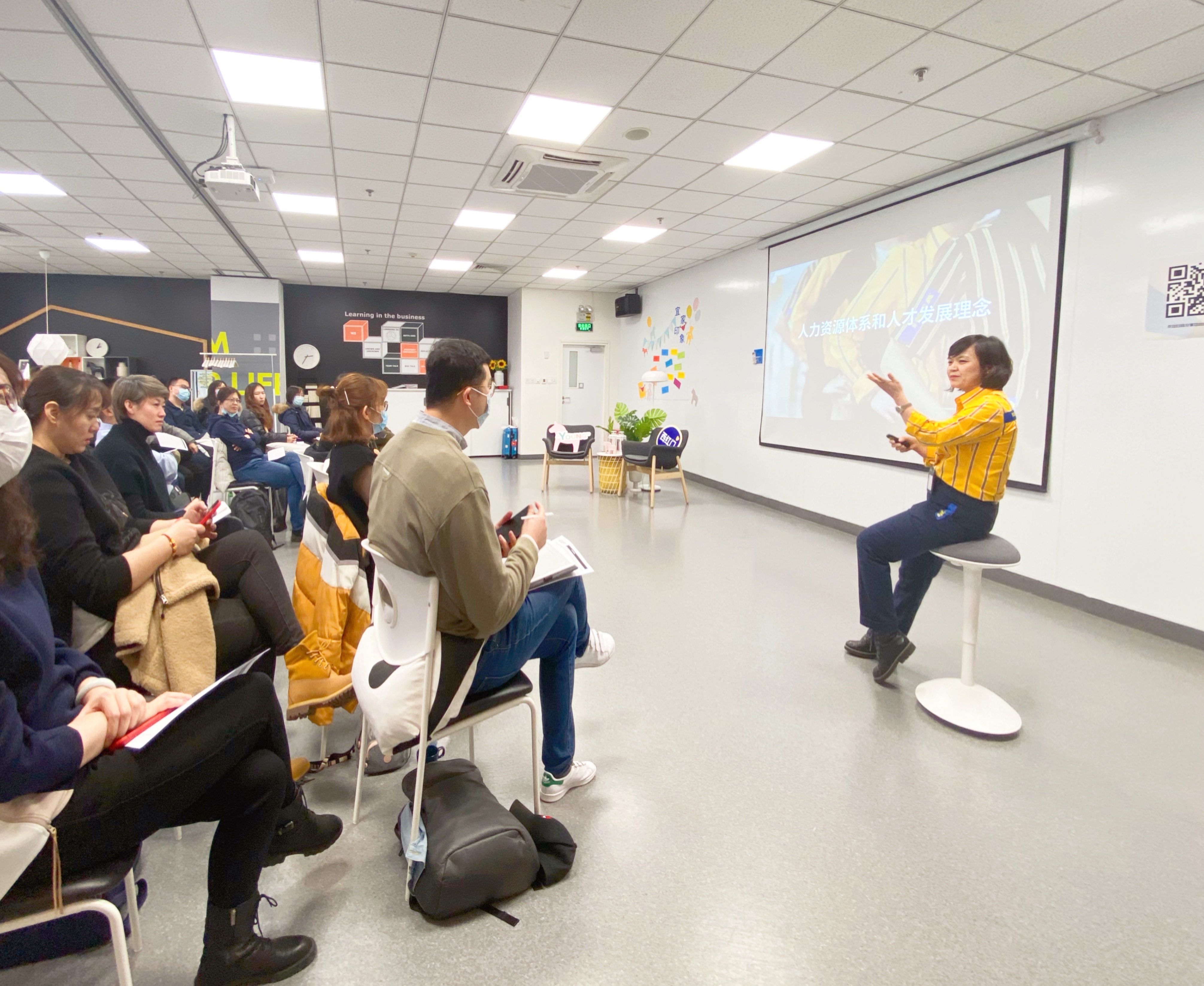 2024新奥门原料免费资料