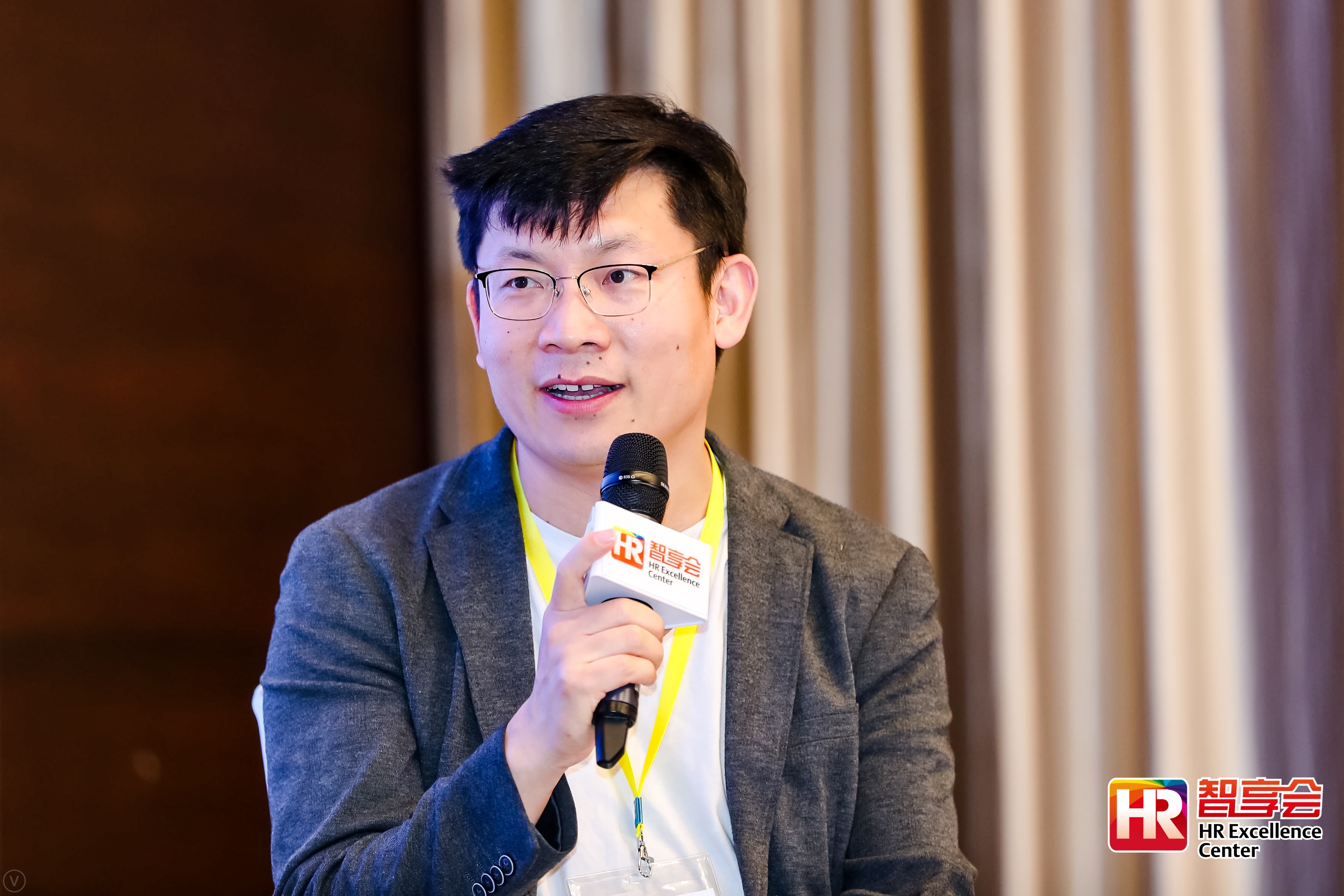 2024新奥门原料免费资料